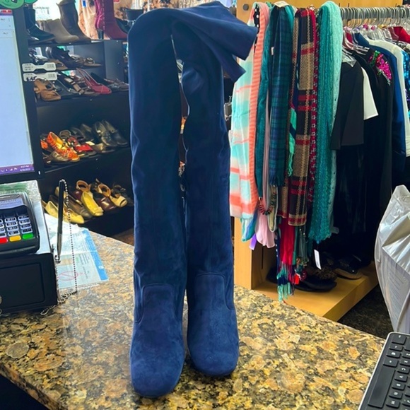 New in box Gianna Meliani Camoscio blue suede over the knee  leather boot 39.5 - Picture 1 of 5